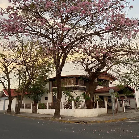 Casa Todah B&B