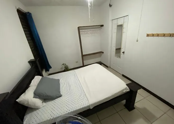 Hotel Casa Todah *